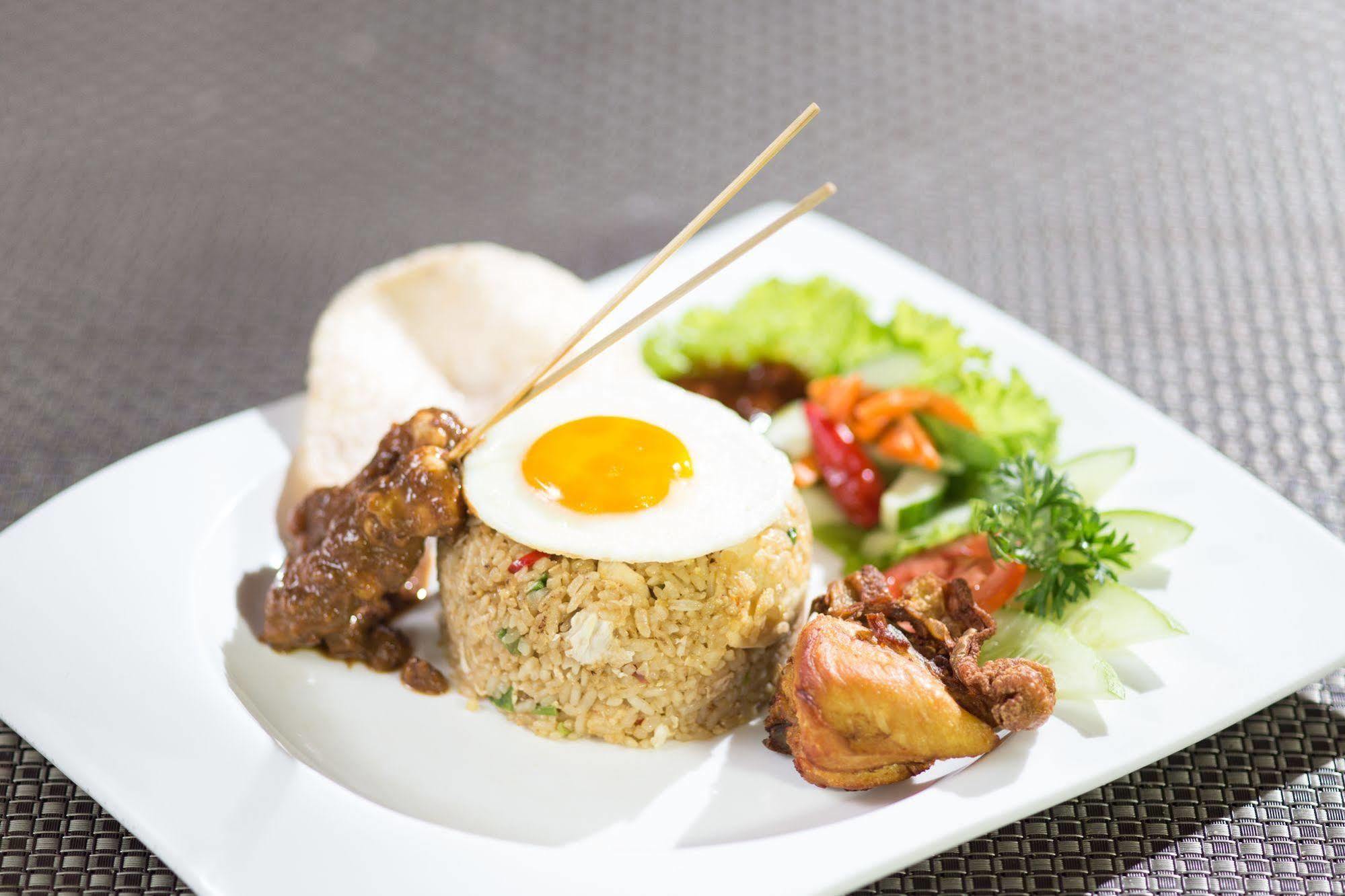 Asmila Boutique Hotel Bandung Exterior photo